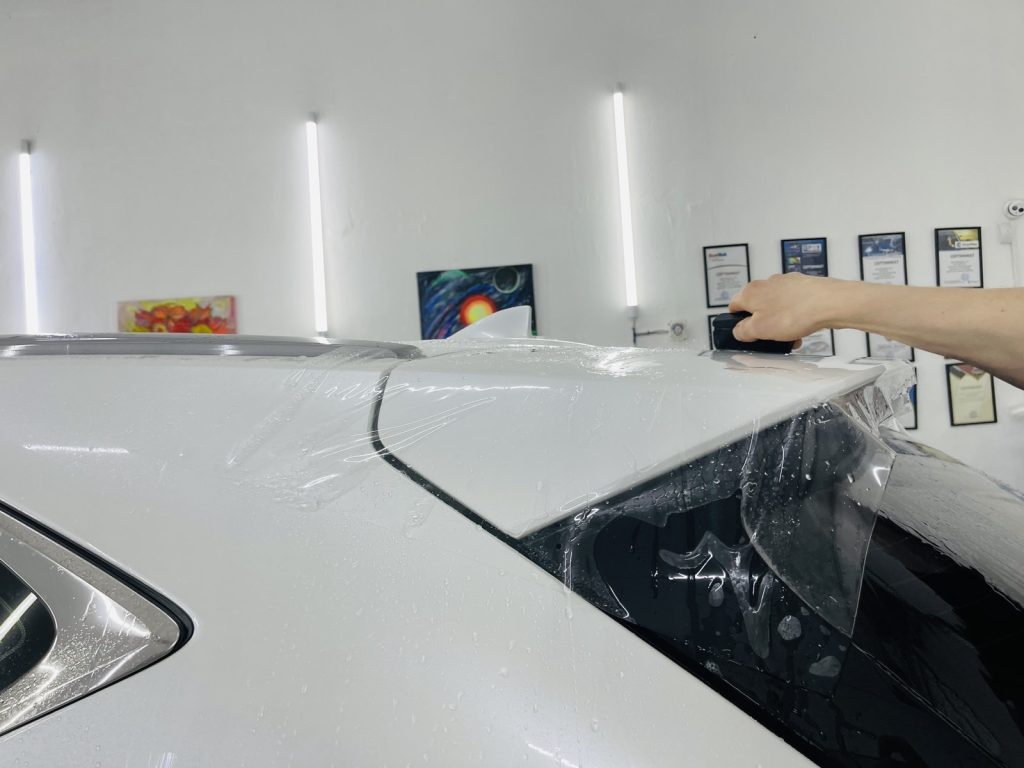 Антигравийная пленка NanoShield на Lexus NX