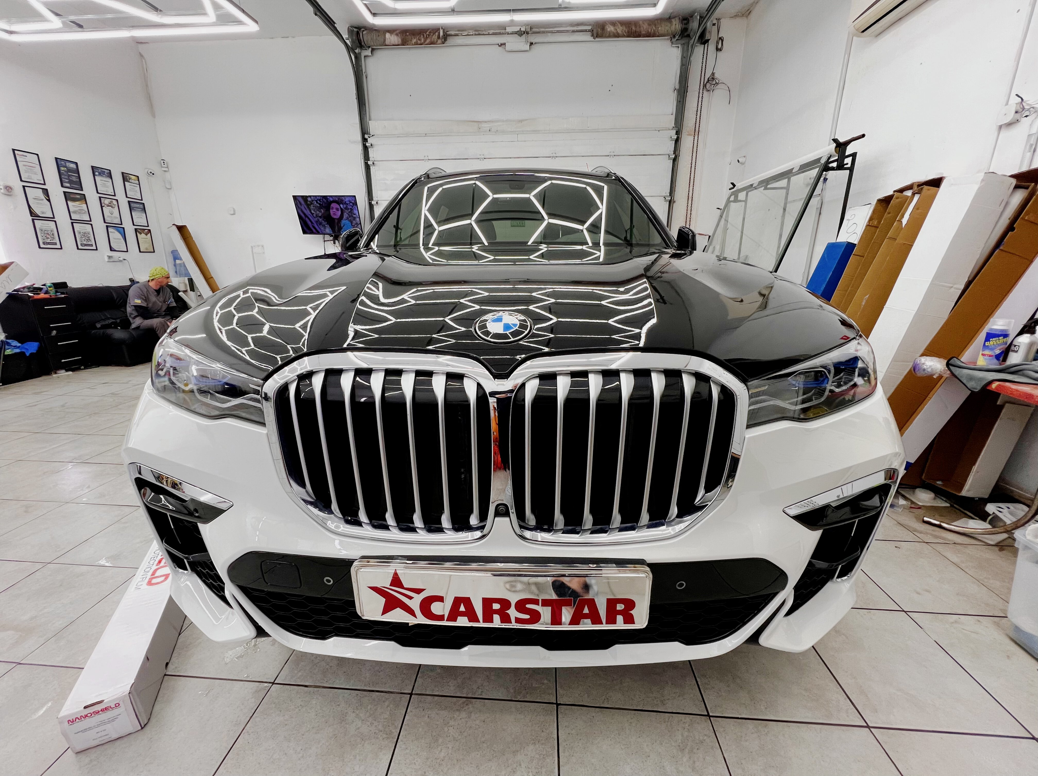 Оклейка пленкой bmw x7