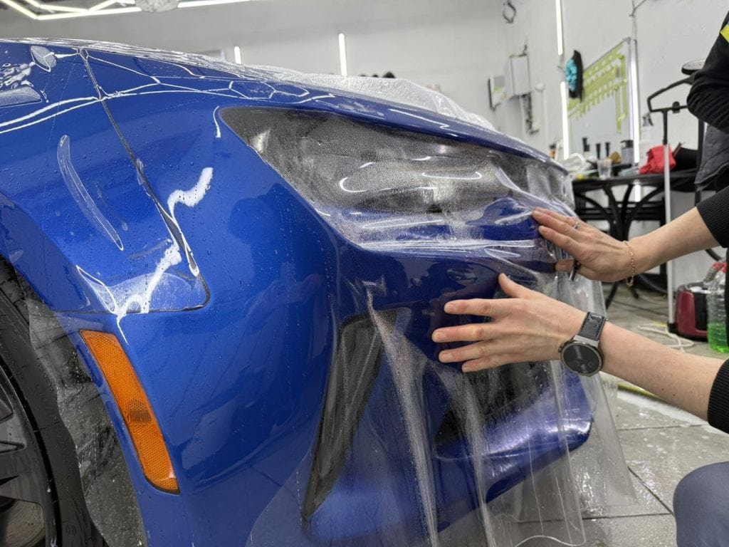 Защитная пленка на авто