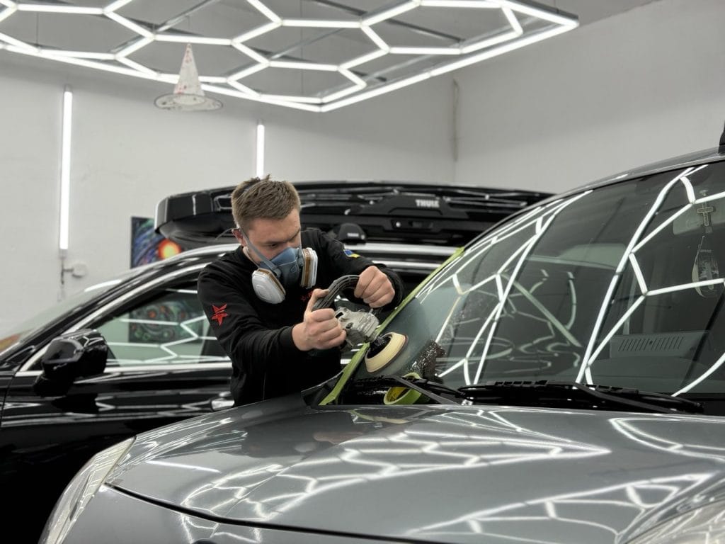 Полировка лобового стекла